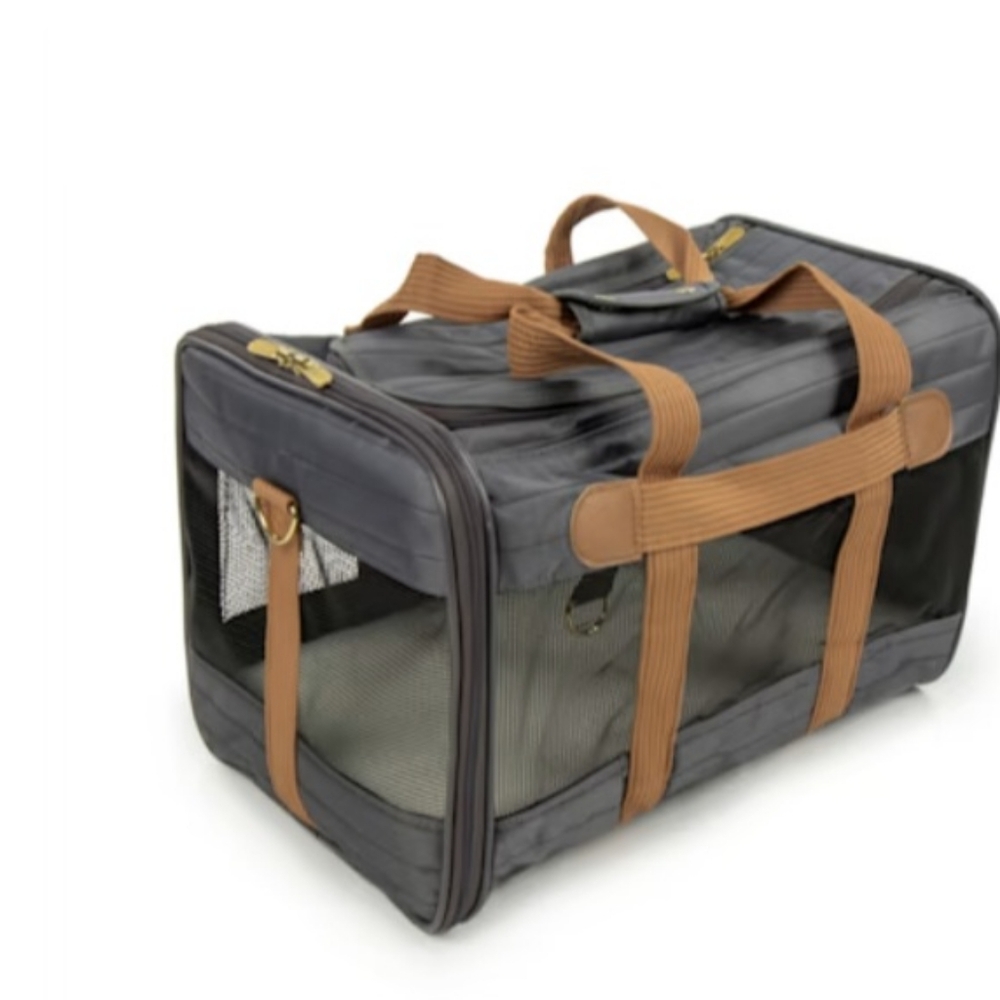 Dog carrier